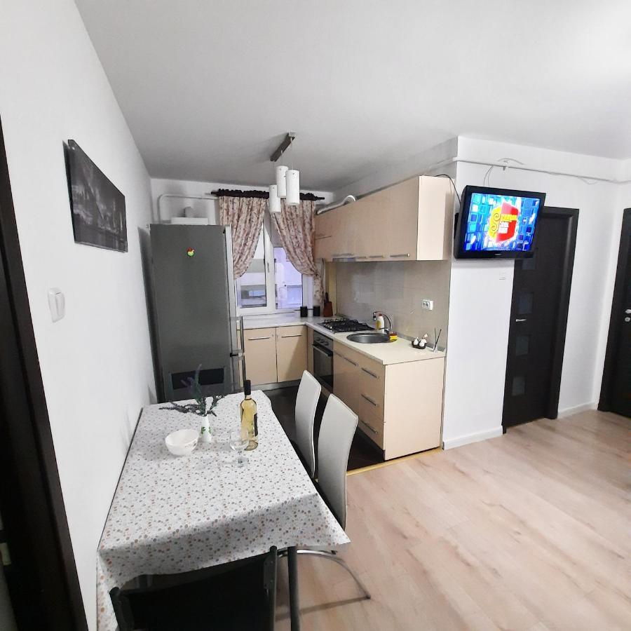 Apartament Kepa Din Piatra Neamţ Exteriör bild