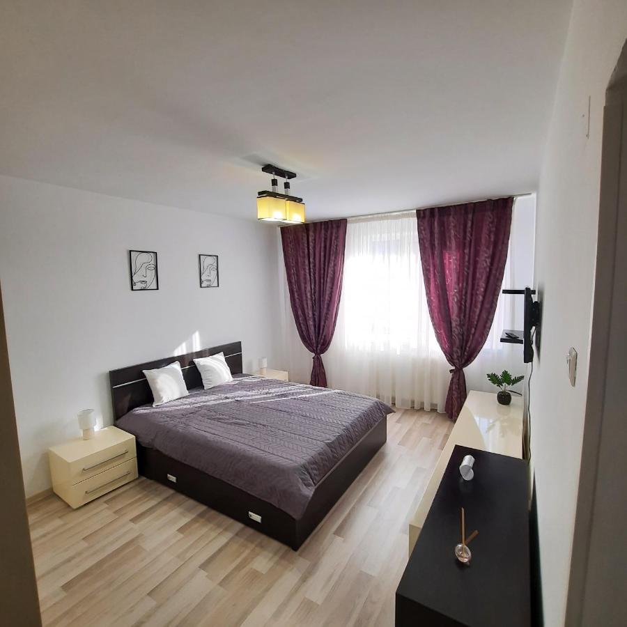 Apartament Kepa Din Piatra Neamţ Exteriör bild